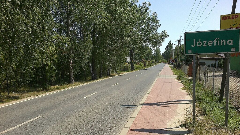 Montaż anten TV w J&oacute;zefinie.