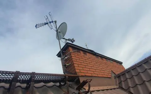 glowna_testy – Image 15 Montaż anteny na dachu w Pruszkowie
